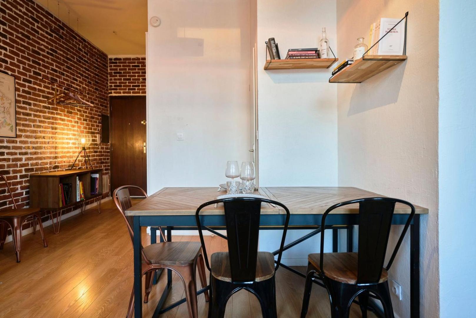 1 Bedroom Apartment Near Metro, Shops & Schools Lille Ngoại thất bức ảnh